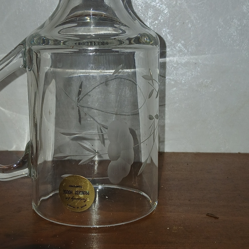 Vintage Etched Glass Coffee Mugs Irish Pedestal Cups Princess House - Picture 12 of 13